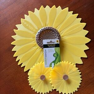 Charles Viancin 4” and 11” 🌻 Sunflower Yellow Shaped Silicone Bowl Covers NWT